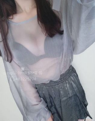 吊带袜子天使